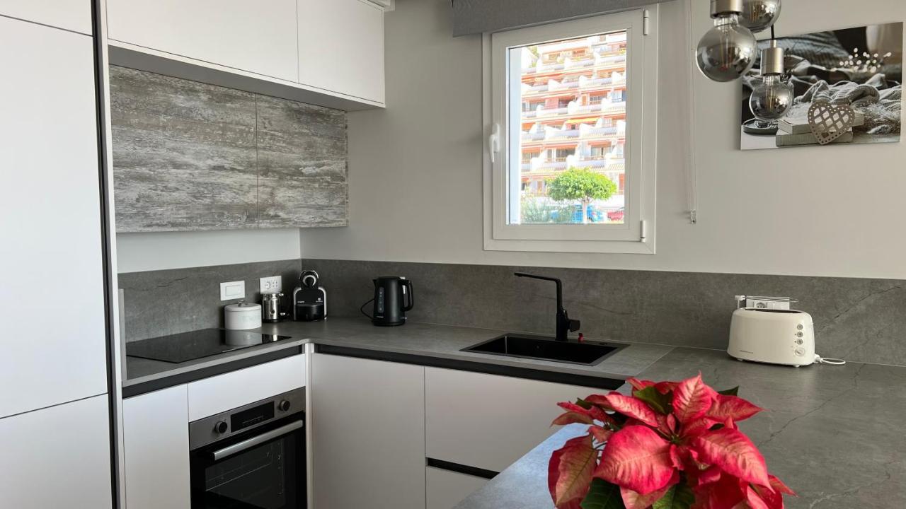 Boutique Studio, Sea Views Of Las Vistas And Free Wifi Playa de las Americas  Zewnętrze zdjęcie
